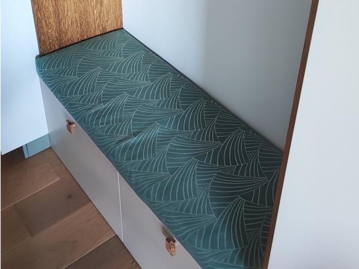 meuble-banquette-sur-mesure-ikea-caisson-metod-facade-plum-living-coussin-tapisserie-dameublement-expedesign-laurine-gobled-conception-projet-harpon-jmyuzd.jpg